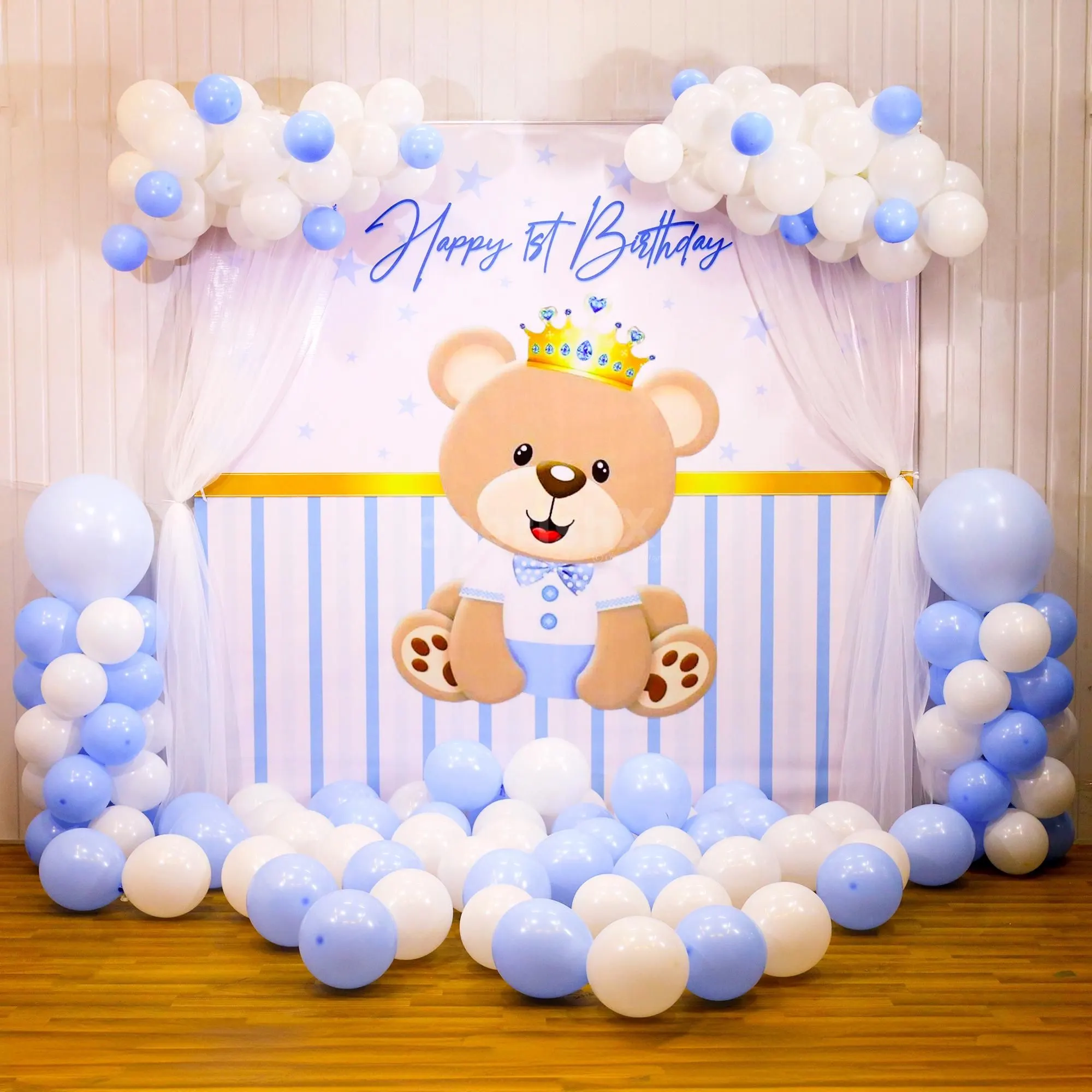 Royal Teddy Bear 1st Birthday Setup