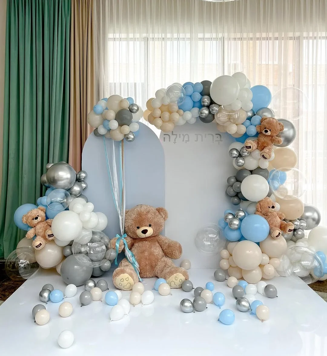 Teddy Bear Baby Celebration Setup