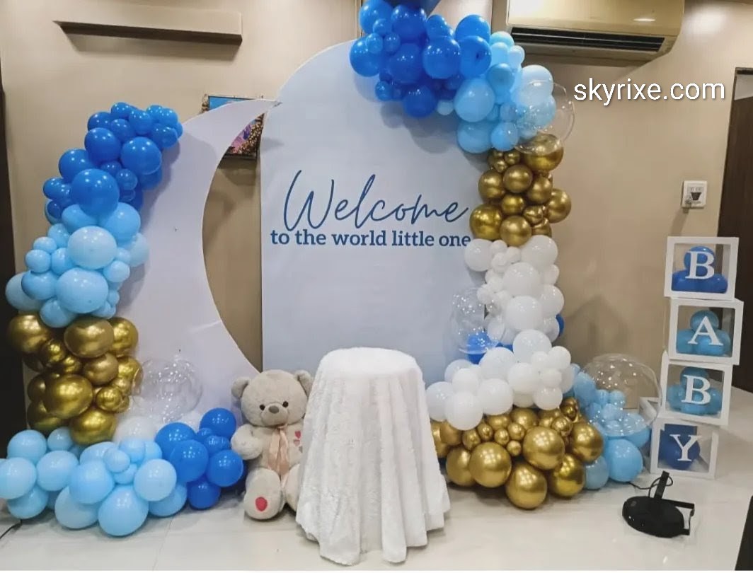 Welcome Baby Blue and Gold decoration